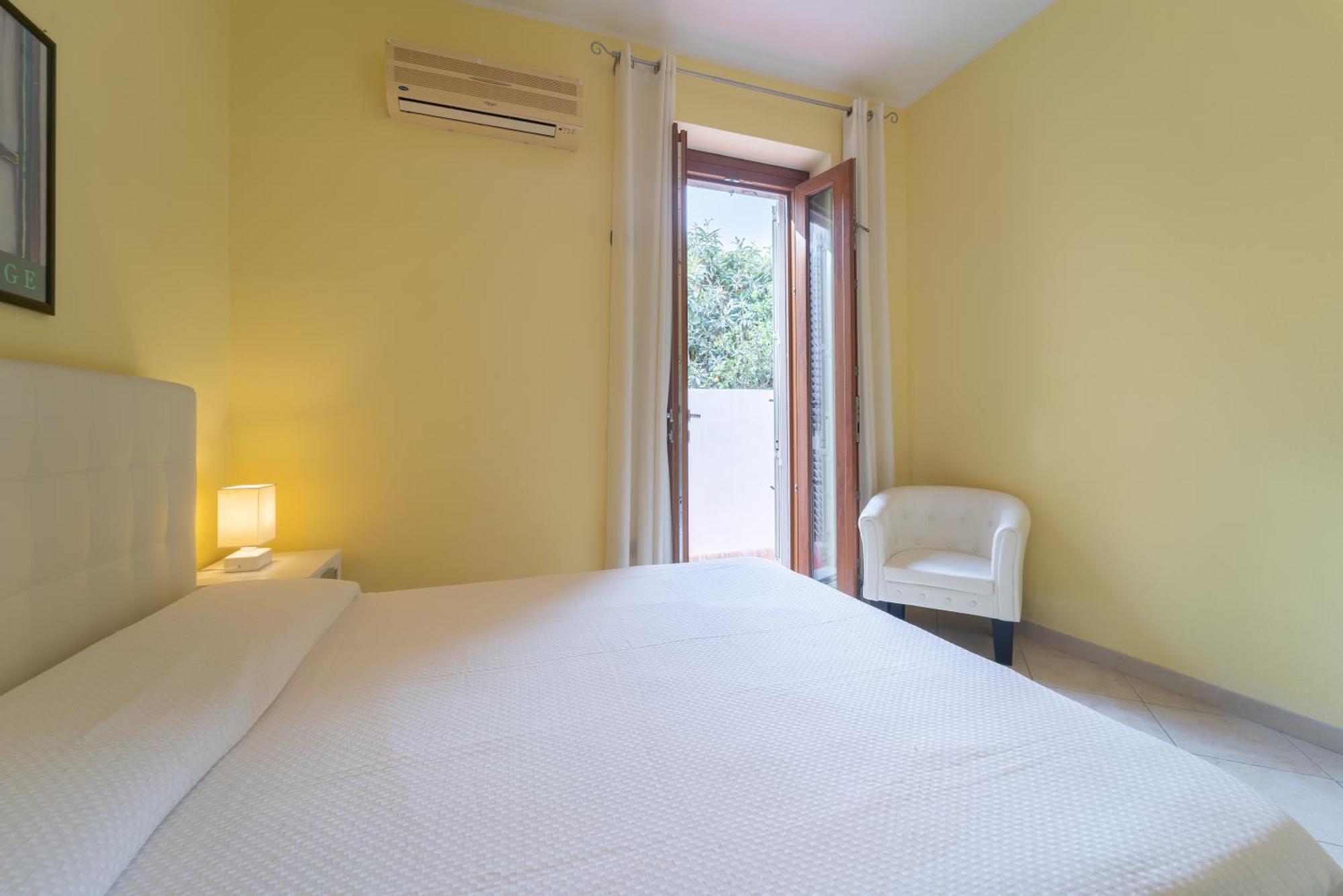 Apartments Via Spano Alghero Bagian luar foto